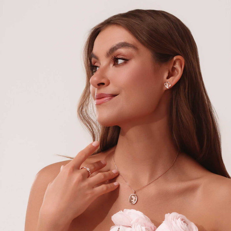 Collana con fiore di nascita