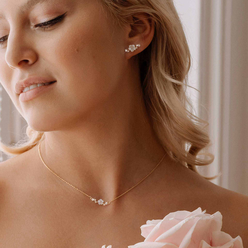 Gold Sparkle Flower Necklace, S925