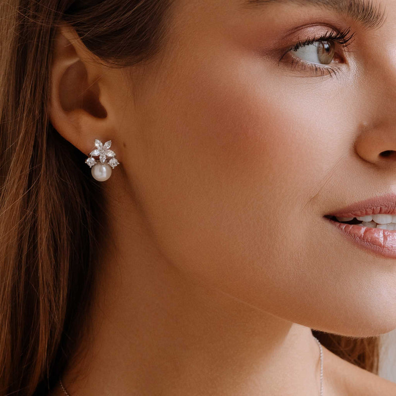 Silver Pearl Flower Set