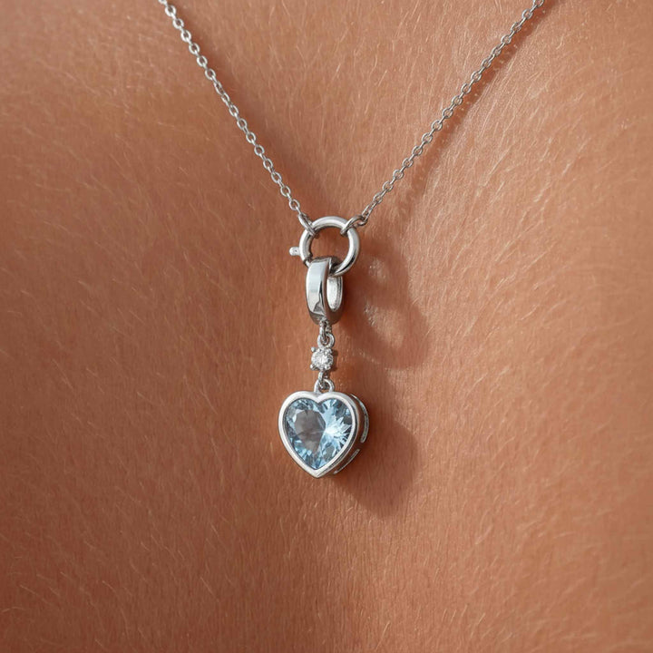 Something Blue Charm, argent