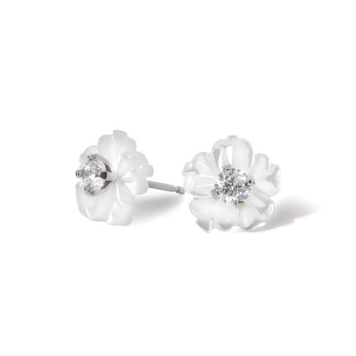 Boucles d'oreilles Fleur de nacre - 375 or blanc